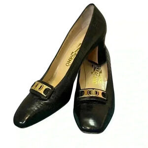 Salvatore Ferragamo Womens 10 heels Black Leather Croc Emboss Shoes gold buckle